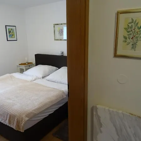 Cu-ferienwohnungen - Nur Fuer Urlaubsgaeste Apartment